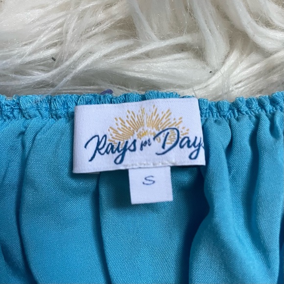 Dress - Picture 3 of 5